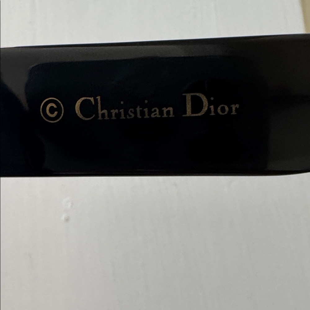 Dior Oversized Black Sunglasses - Picture 5 of 8